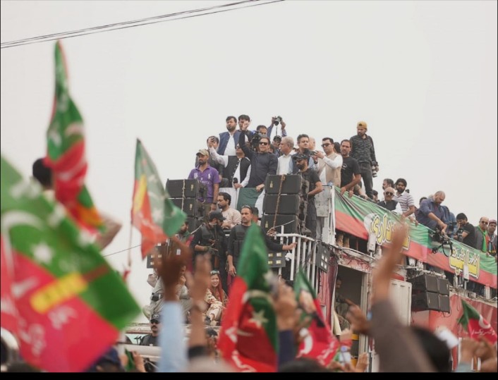 IHC Forms Larger Bench to Hear Plea Against PTI’s September 27 Protest and Long March
